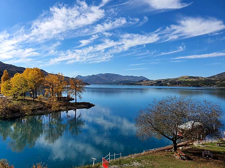 Hôtel Les Flots Bleus