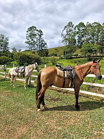 Pousada Fazenda e Pesqueiro Chalé da serra