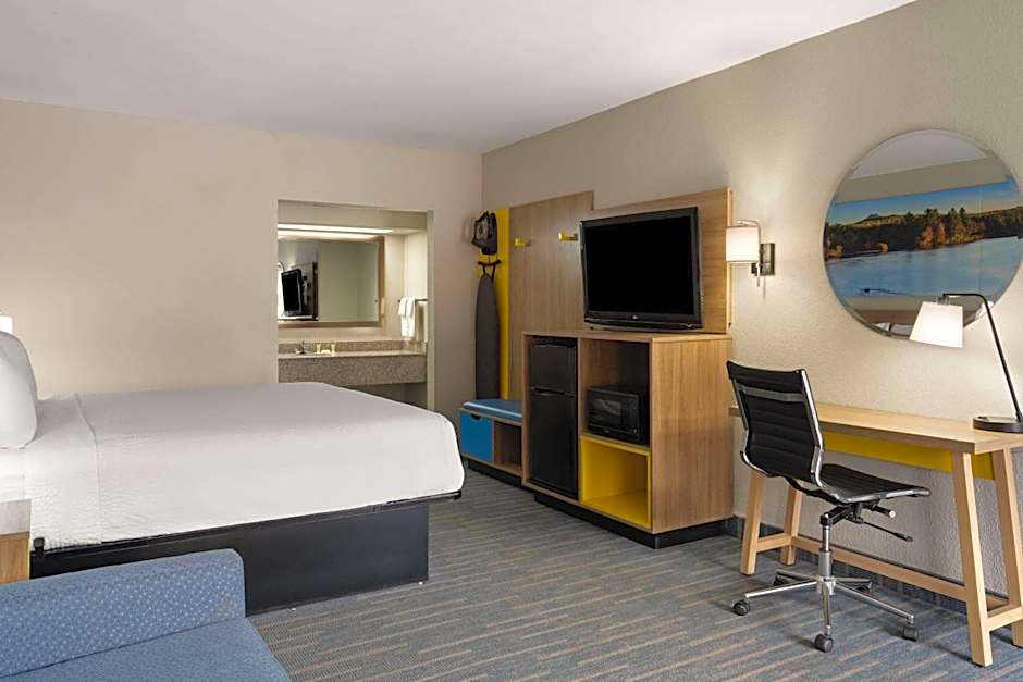 Days Inn by Wyndham Weldon Roanoke Rapids
