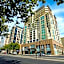 Oaks Adelaide Embassy Suites