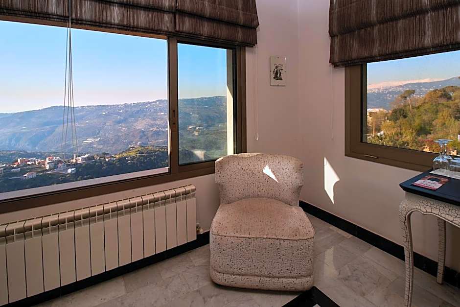 Cherry Blossom Boutique Hotel
