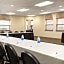 Country Inn & Suites by Radisson, Lincoln North Hotel and Conference Center, NE