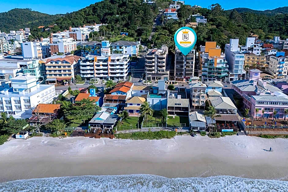 A02 - Estrela do Mar 403 A - Centro de Bombinhas - 30m do mar - Ótima localização