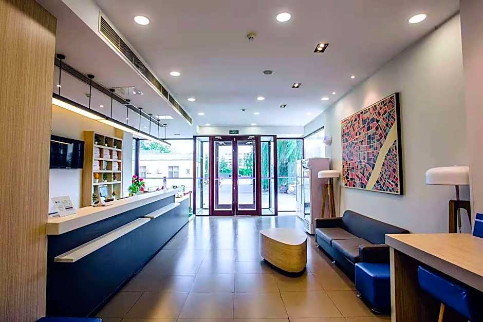Hanting Hotel Pingdu Tongniu Plaza – Pingdu, Qingdao, WV