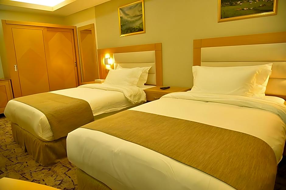 Muscat Plaza Hotel