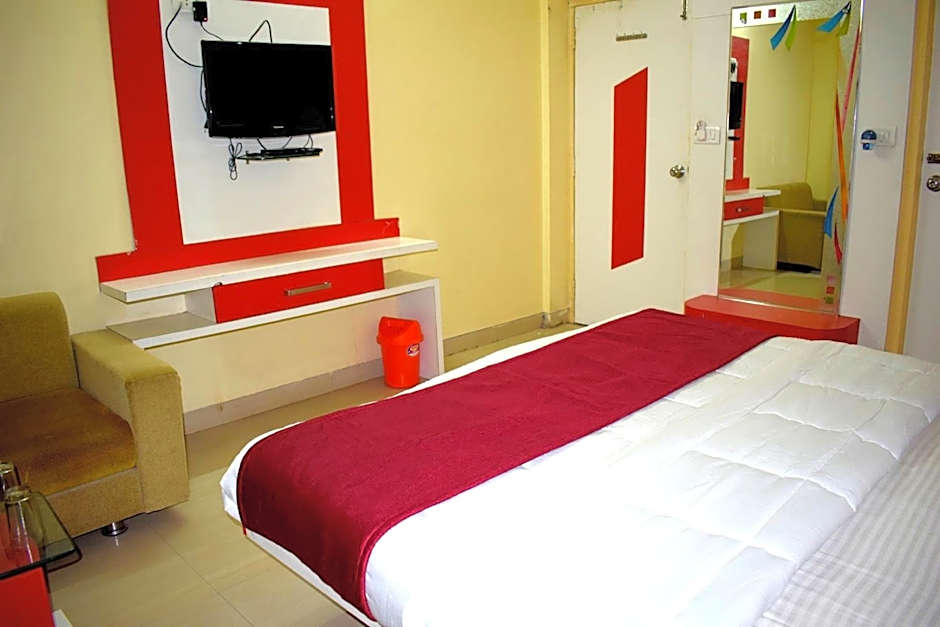 Hotel Ashapura Palace