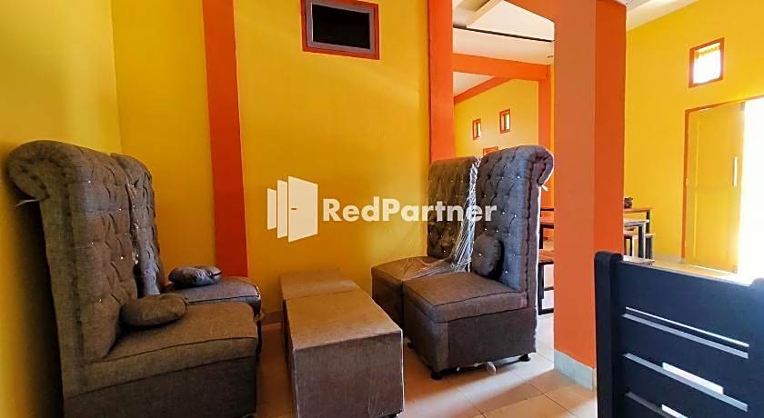 Hotel Hing Amimah near Bau Bau Port RedPartner