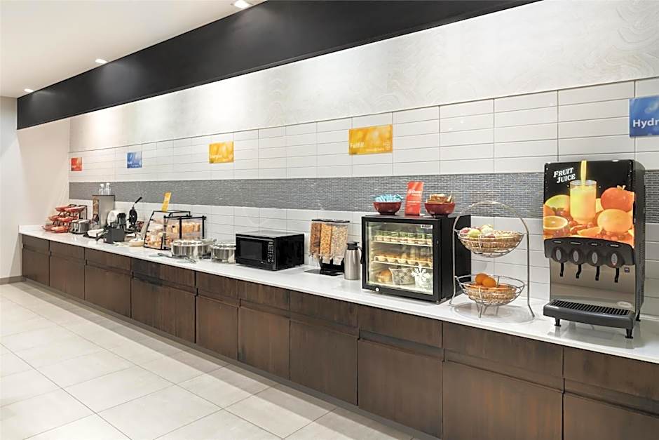 Glo Best Western Tulsa-Catoosa East Route 66