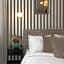 Happy Inn Rooms & Suites