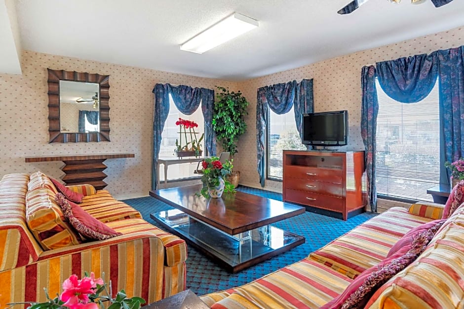 Econo Lodge Pearl - Jackson