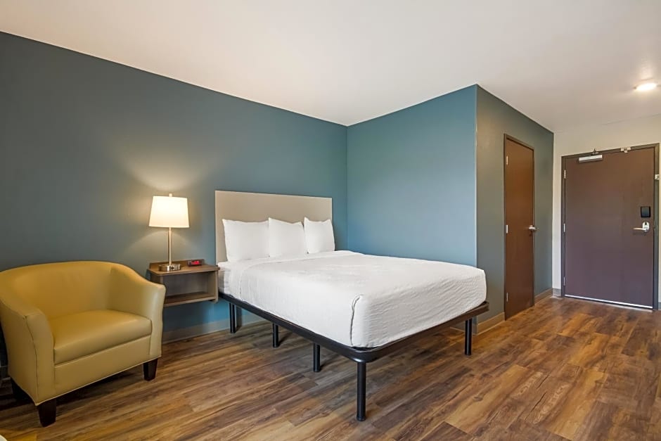 WoodSpring Suites Panama City Beach