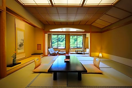 Japanese-Style Deluxe Room - East Building 
