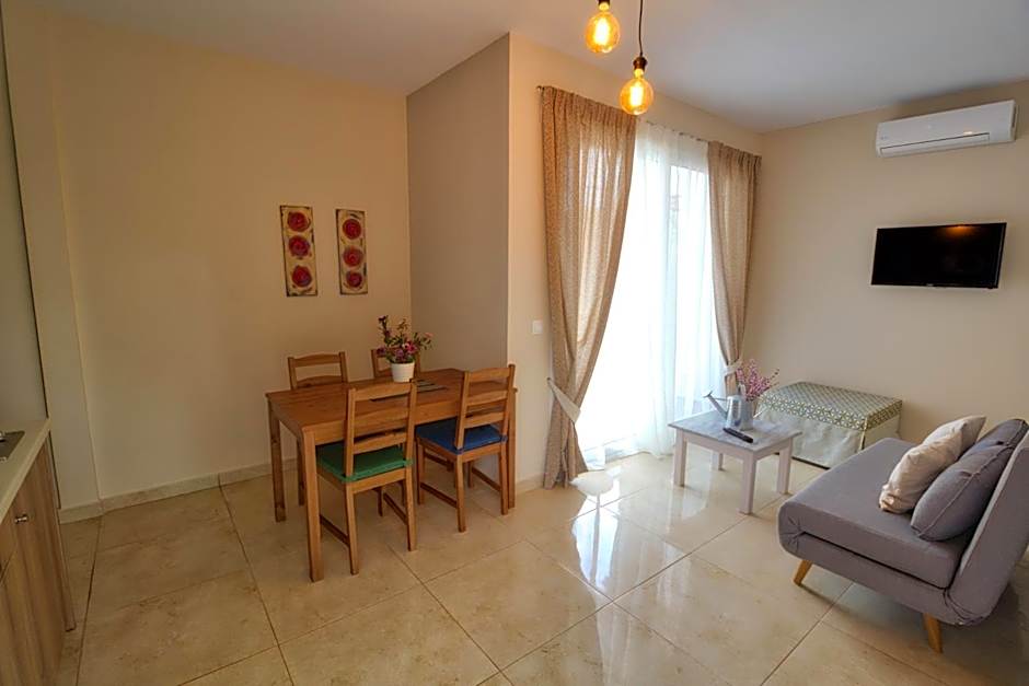 Two Brothers Studios & Apts