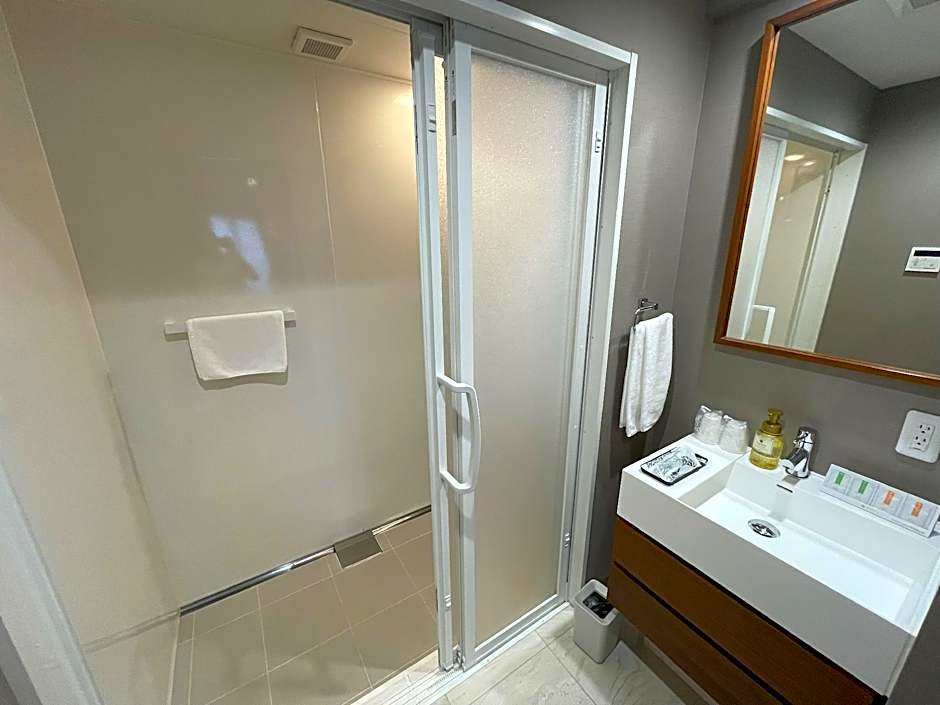 C&JHotel
