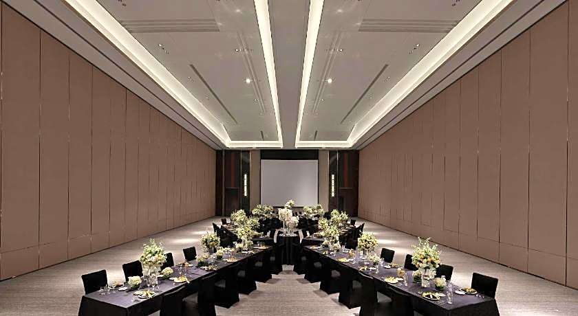 DoubleTree by Hilton Cangnan