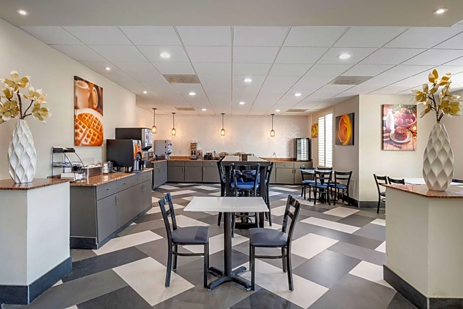 Best Western Plus Mckinney Inn & Suites