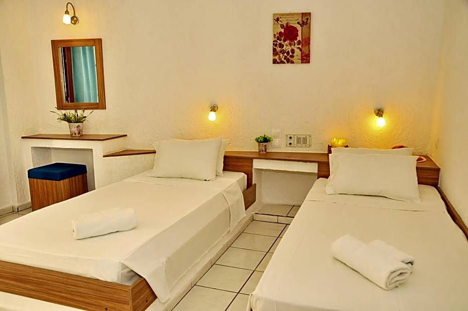 Cleopatra Apartments