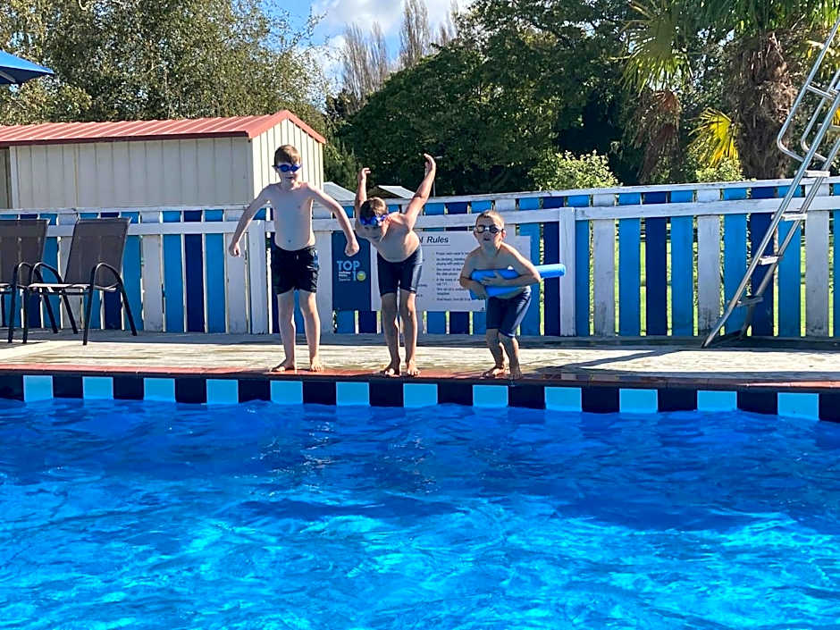 Whanganui River Top 10 Holiday Park