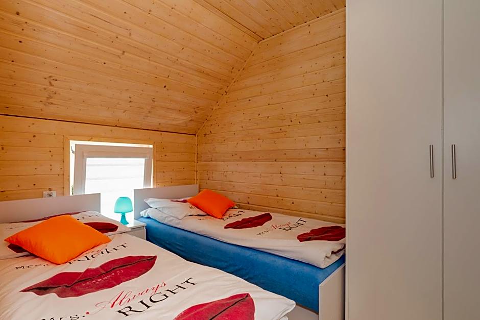 Sun-Holiday Domki letniskowe