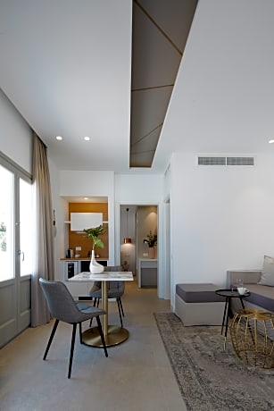 Prestige Suite with Private Pool