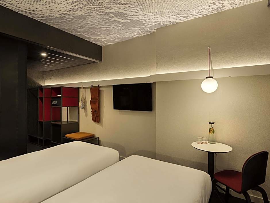 ibis Kyiv Beresteiska