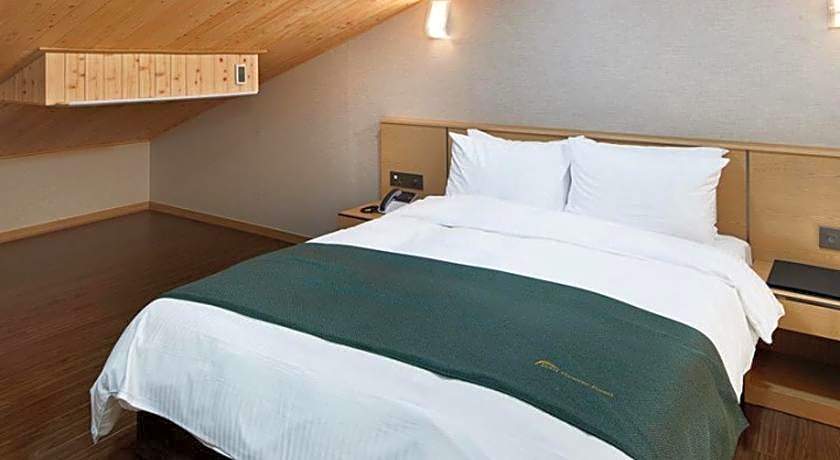 Hotel Thesoom Forest