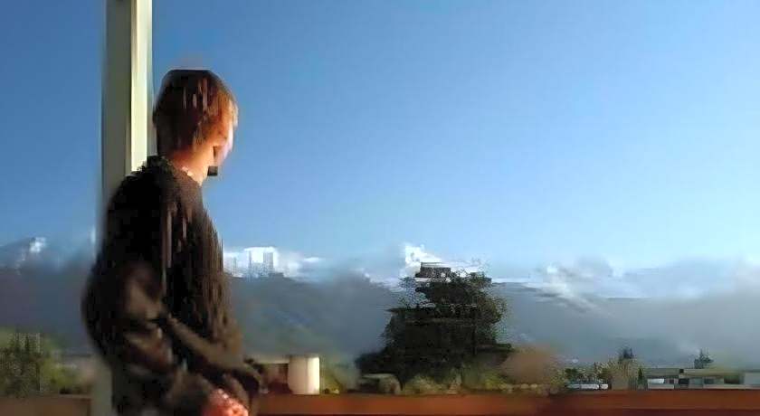 Alpine Pacific Motel