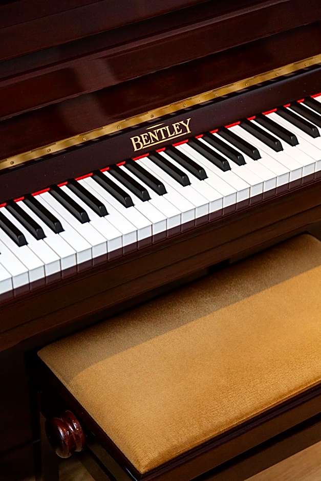 Veeve - Verdant Vistas