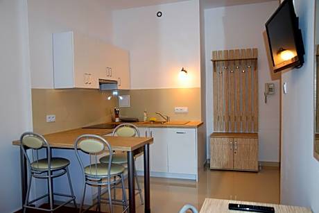 Superior Studio