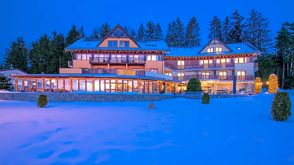 Hotel SLUNEČNÁ LOUKA