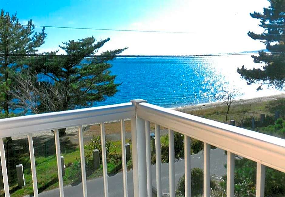 pension lakeside
