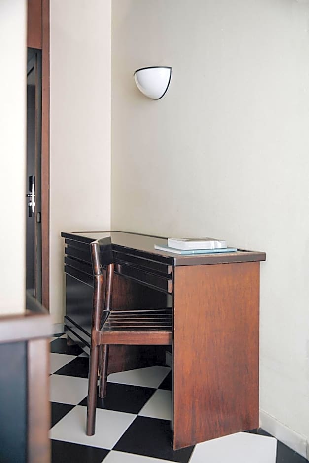 Hotel Gran Derby Suites