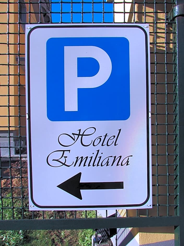Hotel Emiliana