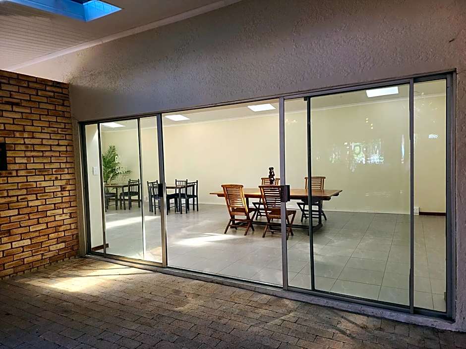 Goodnight Guest Lodge