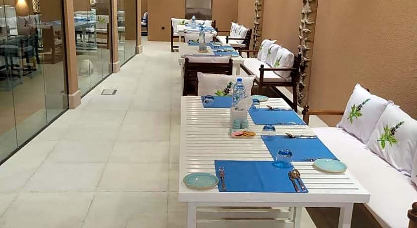 Nozol Al Rayaheen By Sharjah Collection