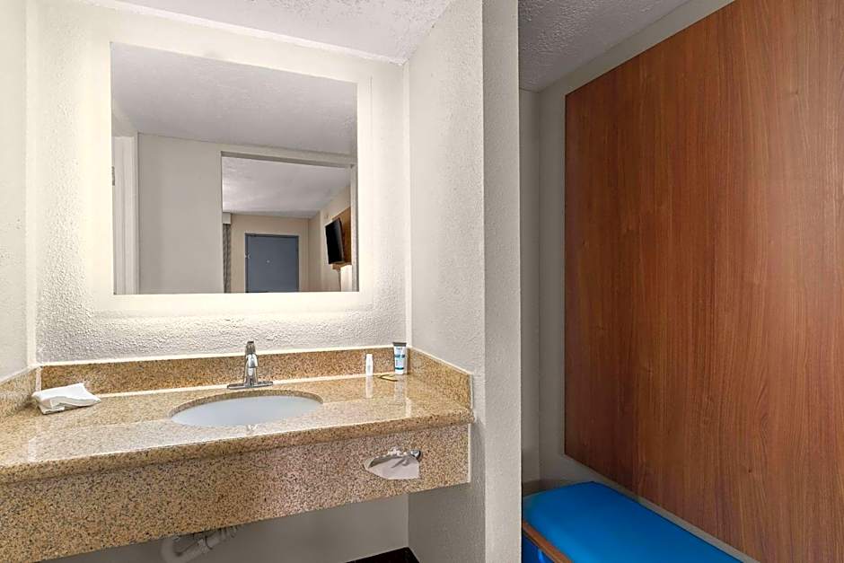 Days Inn by Wyndham Albuquerque Northeast