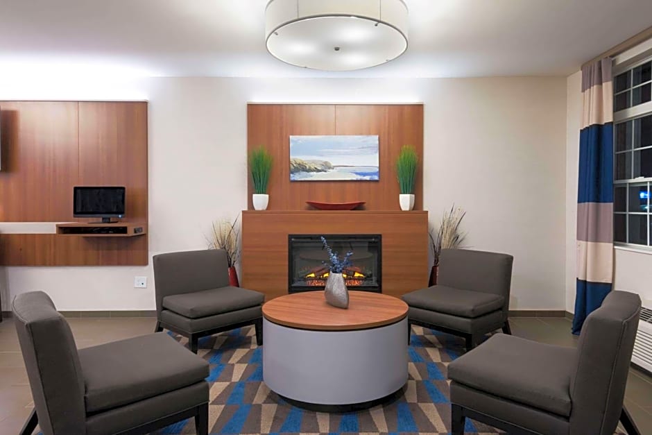 Microtel Inn & Suites by Wyndham Windham