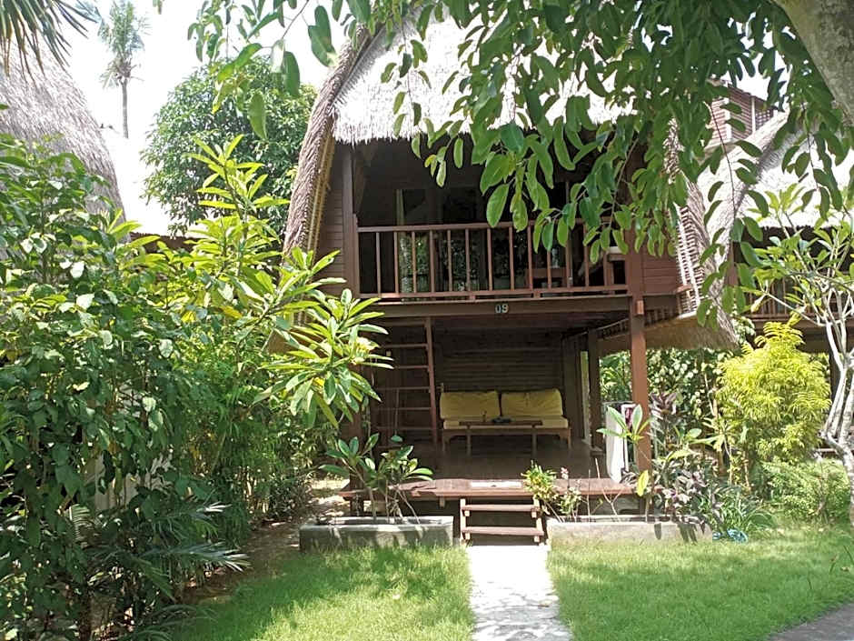 Sukanusa Luxury Huts