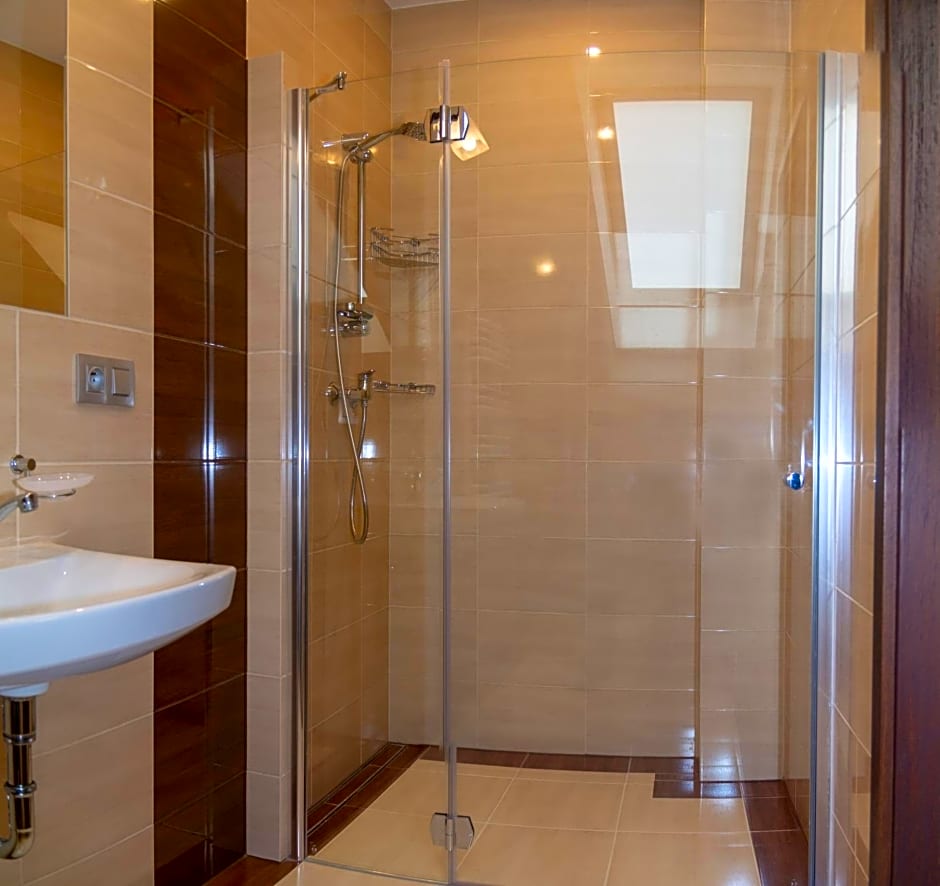 Pokoje Gościnne z łazienkami