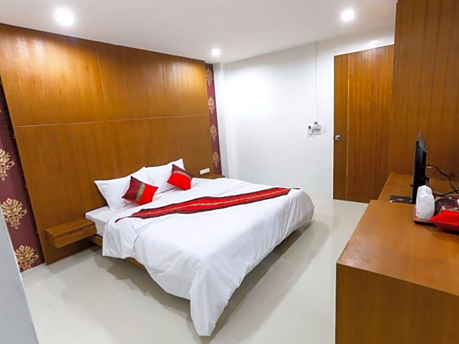 White Ville Apartment