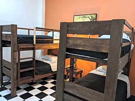 6-Bed Female Dormitory Room