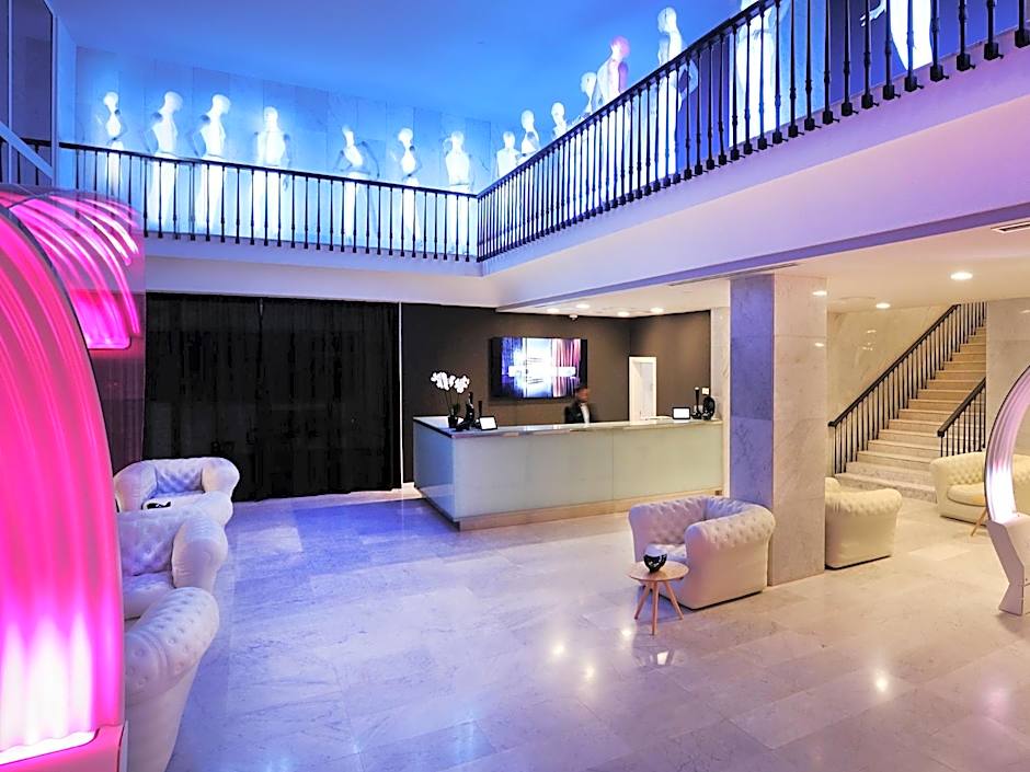 Axel Beach Ibiza - Adults Only