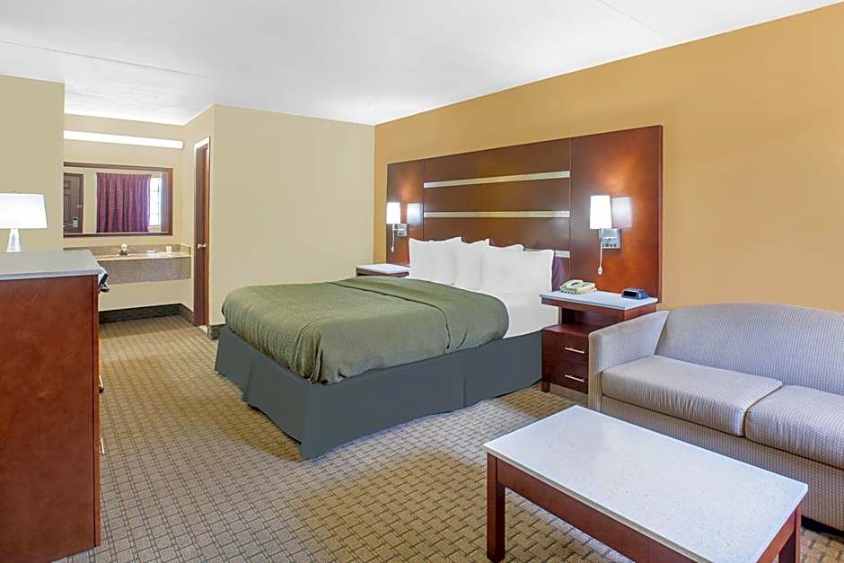Days Inn by Wyndham Fayetteville