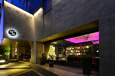 Roppongi Hotel S