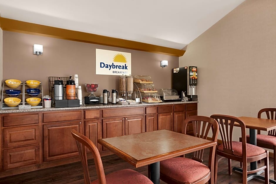 Days Inn by Wyndham Middletown