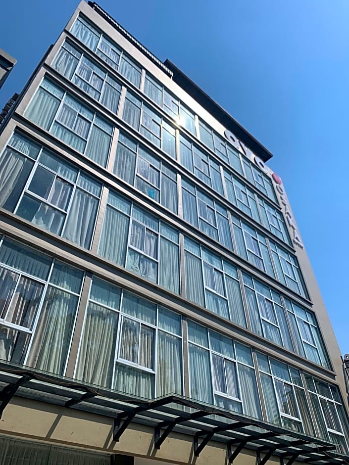 Vaccinated Staff - OYO 676 Hotel Osaka