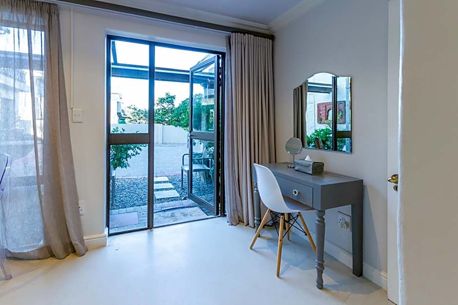 Chateau de Marine Boutique Hotel