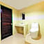 OYO 565 Trang Hotel