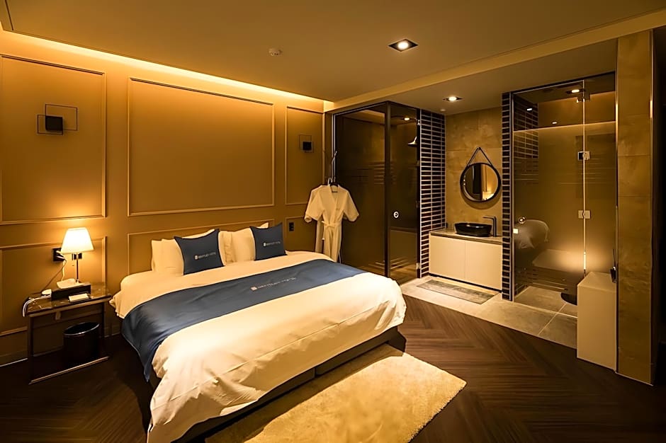 Chuncheon Hotel Bentley