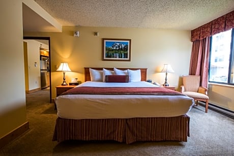 Pet Friendly, Whetstone King Suite